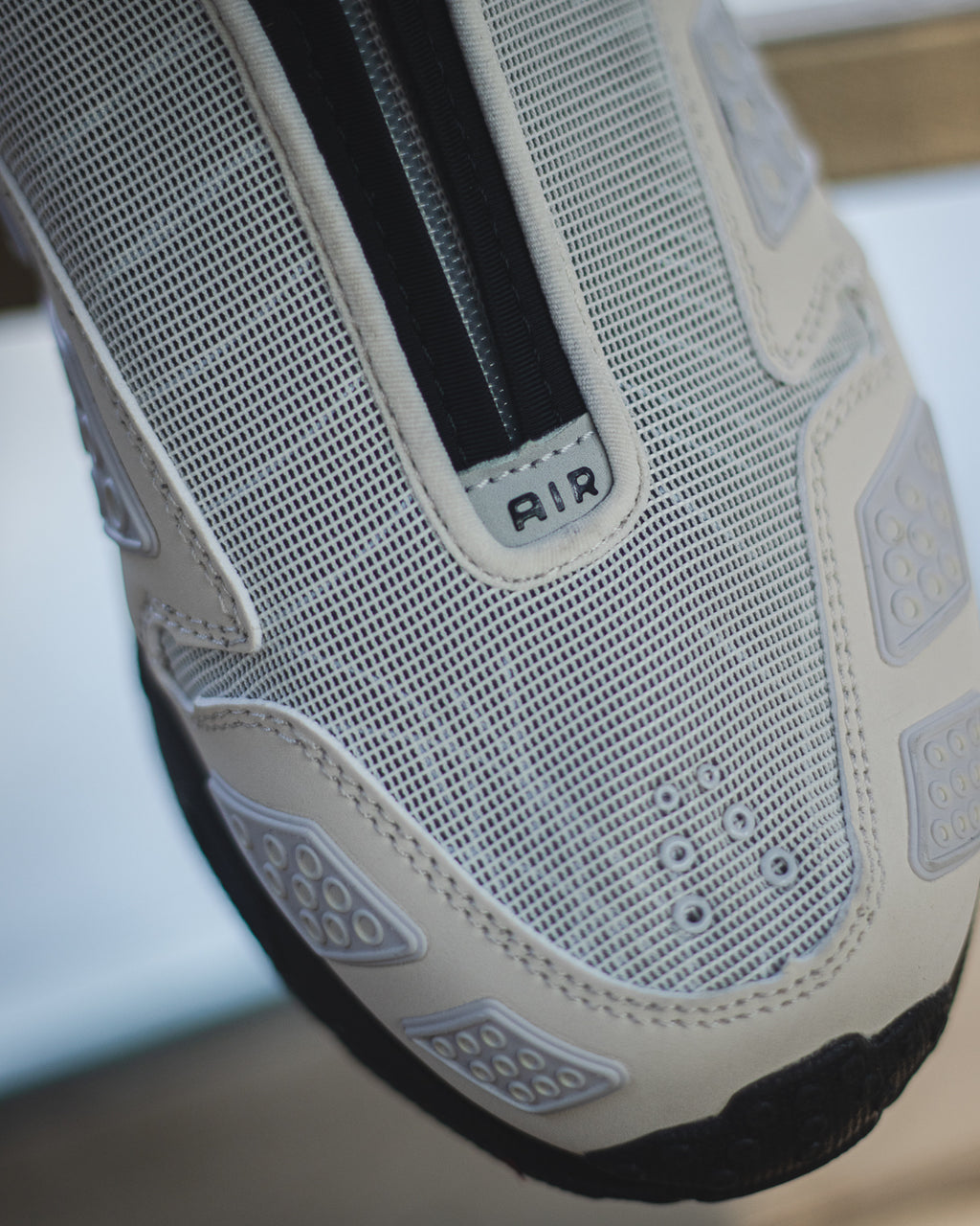 Nike Air Max Sunder 'Phantom Black'