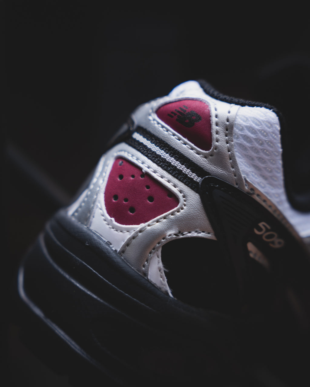 New Balance 509