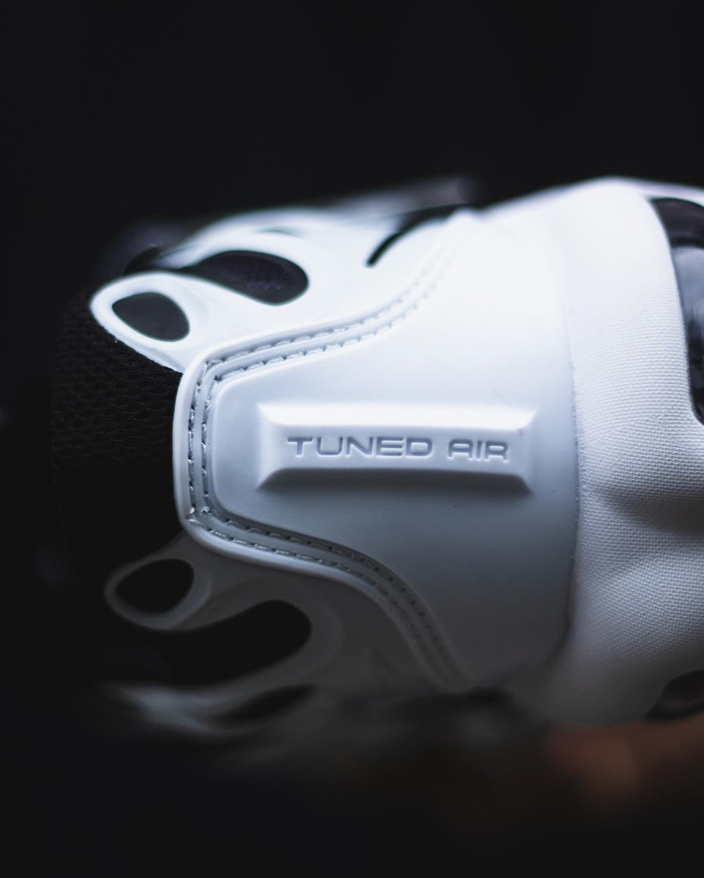 Nike Air Max Plus Drift “White/Metallic/Black”